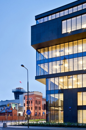 Grupa 5, Warschau, PBS