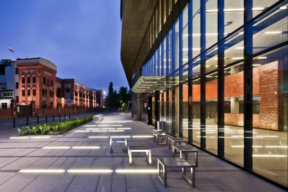 Grupa 5, Warschau, PBS