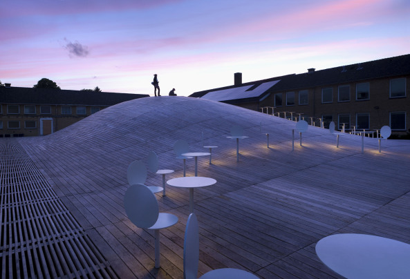 Schulhof-Neugestaltung von BIG in Dnemark