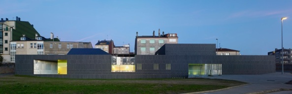 Gesundheitszentrum, Abalo Alonso Architectes, Santiago de Compostela, Monterroso