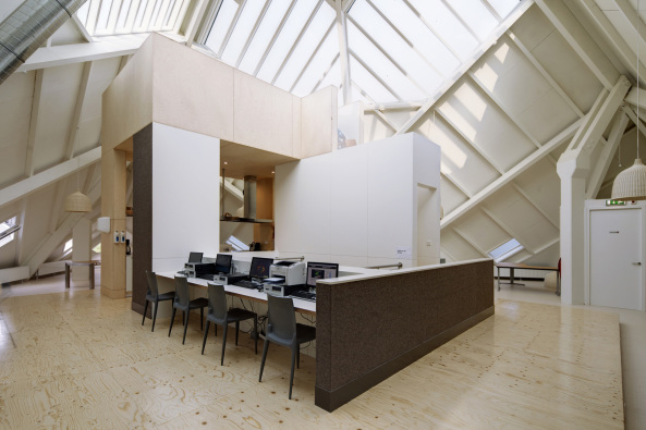 Piet-Blom-Wrfel in Rotterdam umgebaut