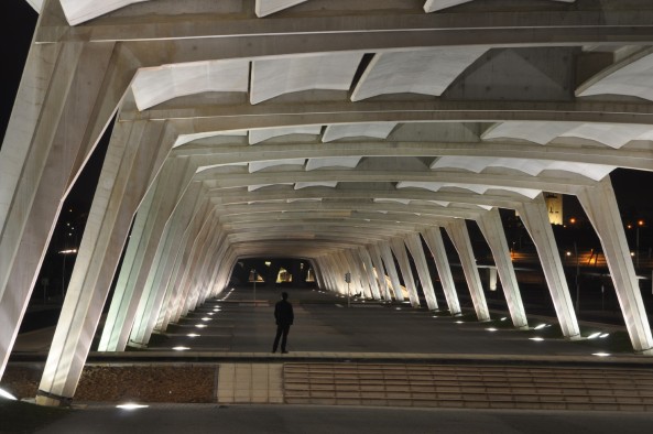Hassan II Brücke und Ergänzungsbauwerke zwischen Rabat und Salé von Marc Mimram Architecture