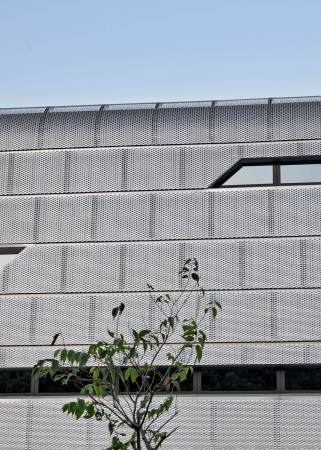 Azur Arena Antibes, Auer Weber