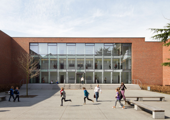 Erweiterungs- und Umbau St. Josef-Gymnasium in Bocholt von Kleihues + Kleihues