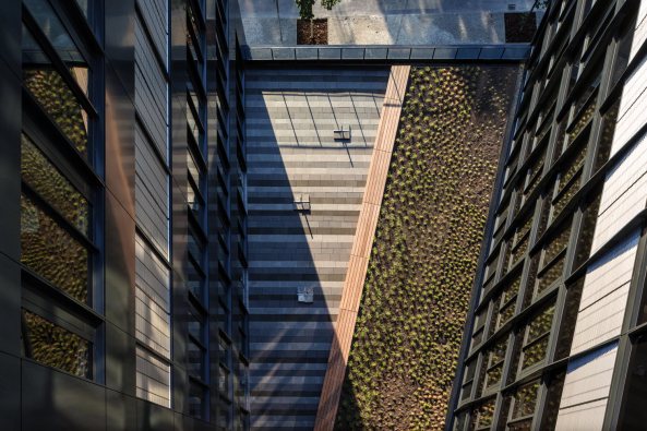 Gewers Pudewill, Mercedes-Benz-Vertrieb, Berlin