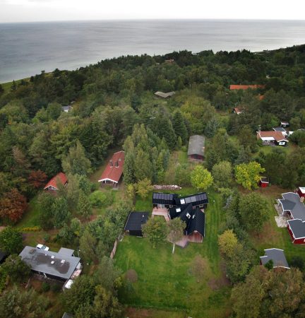 Villa, Powerhouse, Village House, Nanne de Ru, Charles Bessard, Ferienhaus in Dnemark, Sjlland, Blockhaus, Satteldach