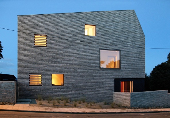 Mauerhaus, Androll Architekten, Einfamilienhaus, Fuge, Massivbau, Belgien, Brssel, Sichtbeton, Mauerwerk, Kleinod, Architektur aus Belgien