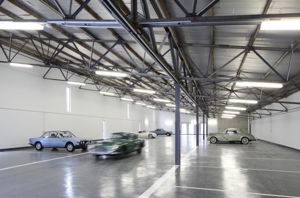 Oldtimer-Zentrum in Bremen von Westphal Architekten