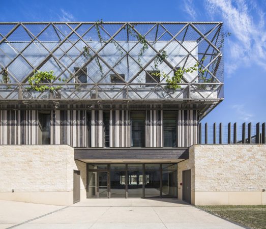 Schulzentrum in Bordeaux