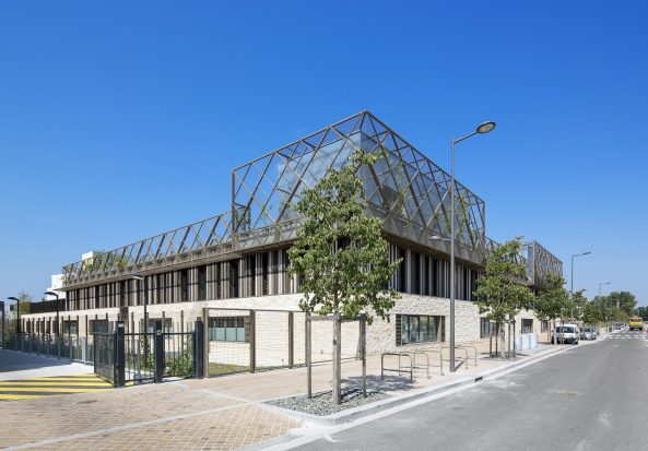 Schulzentrum in Bordeaux