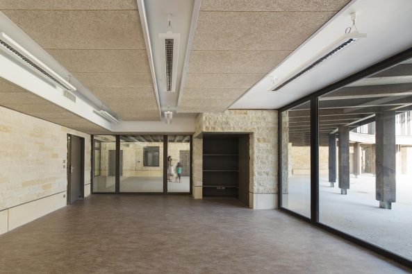 Schulzentrum in Bordeaux