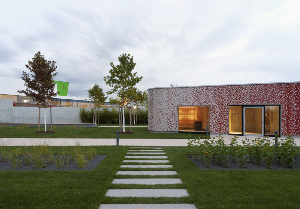 Familien- und Freizeitbad F.3 Fellbach, Therme, Freizeitbad, 4a Architekten, Saunagarten, Turborutsche, Kappelberg, Schwimmbad, Hallenbad, Badespa�, Wellnesbad, Freibad, Sport, Badearchitektur