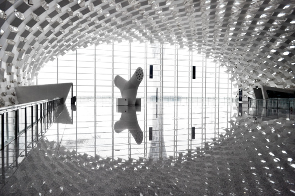 Fuksas, Bao�an District, Shenzhen, Guangdong, China, Massimiliano and Doriana Fuksas, Studio Fuksas, Knippers Helbig Engineering, Stuttgart, NY, shenzhen bao�an international airport, Flughafen, Terminal, T3, Gate, Airport, Flughafenarchitektur, Bauen in China