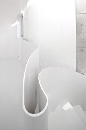 Sanierung, Umbau, J�rgen Mayer H, J. Mayer H., Ignacio Peydro, Isabel Collado, Beton, flie�ende Formen, wei�e Fassade, Ferienhaus in La Coruna, Wohnhaus in Spanien, Dosis de Arquitectura: Casa V, Oleiros, La Coruna, Spain