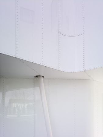 Sanierung, Umbau, J�rgen Mayer H, J. Mayer H., Ignacio Peydro, Isabel Collado, Beton, flie�ende Formen, wei�e Fassade, Ferienhaus in La Coruna, Wohnhaus in Spanien, Dosis de Arquitectura: Casa V, Oleiros, La Coruna, Spain