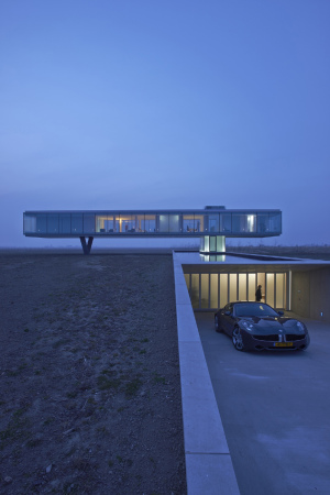 Paul de Ruiter Architects, Luxusvilla, Villa Kogelhof, Energeisparhaus, Energiesparvilla, Automobil, Tiefgarage, Parkgarage, Autosammlung, Jaroen Musch