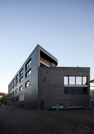 Werft und Wohnen Nidau, Goetz Castorph