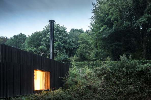 Marchi Architectes, Black House