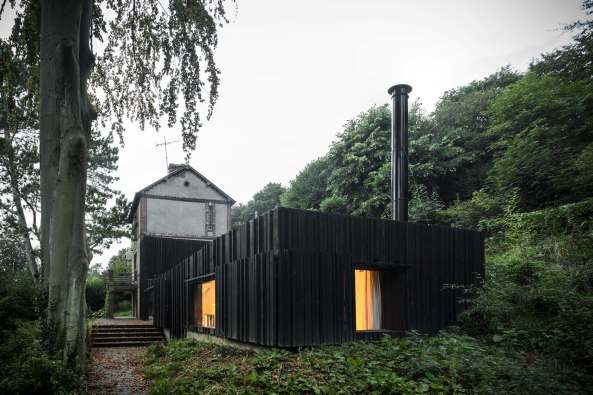 Marchi Architectes, Black House