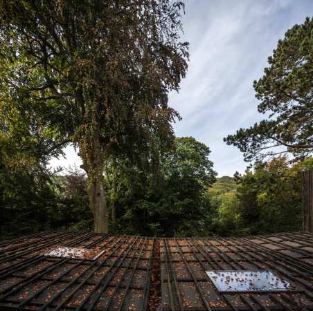 Marchi Architectes, Black House