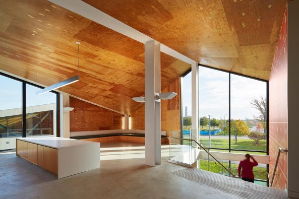 Studio Gang Architectes, Chicago, Clark Park, Chicago Rowing Foundation, Ruderclub in Chicago, Jeanne Gang, Holz, Fachwerk