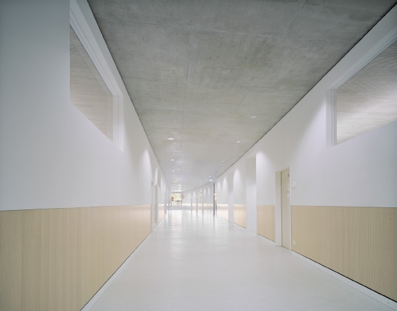 Lindenschulzentrum, Stuttgart-Untertrkheim, Kamm Architekten