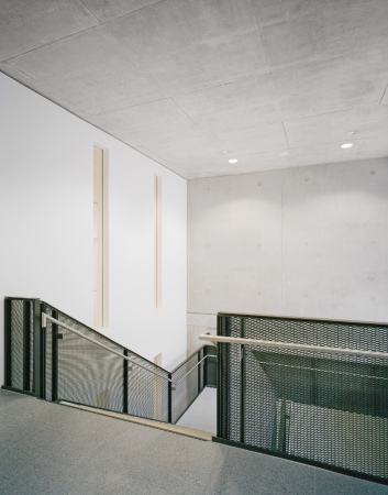 Lindenschulzentrum, Stuttgart-Untertrkheim, Kamm Architekten