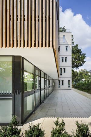 Ithaques, Atelier WRA, Studentenwohnheim, Wohneim, Holzhaus, Holztragwerk, Holzfassade, Gartenhaus, Whild rabbits architecture