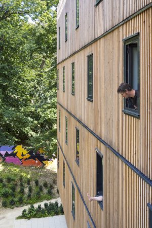 Ithaques, Atelier WRA, Studentenwohnheim, Wohneim, Holzhaus, Holztragwerk, Holzfassade, Gartenhaus, Whild rabbits architecture