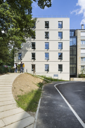 Ithaques, Atelier WRA, Studentenwohnheim, Wohneim, Holzhaus, Holztragwerk, Holzfassade, Gartenhaus, Whild rabbits architecture