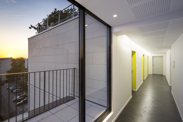 Ithaques, Atelier WRA, Studentenwohnheim, Wohneim, Holzhaus, Holztragwerk, Holzfassade, Gartenhaus, Whild rabbits architecture