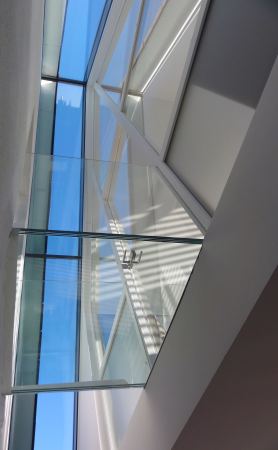 Haack + Hpfner. Architekten, Mnchen, Haus, Satteldach, Giebel, Fassade, Fuge, Screen, Lydia Haack, John Hpfner, Umbau, Sanierung, Einfamilienhaus