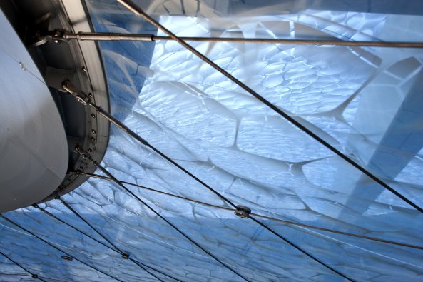 Bushof Aarau, Vehovar Jauslin, formTL; Folienkissen