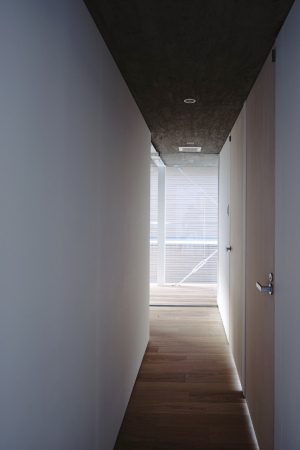 Yuko Nagayama, Yohei Kawashima, Haus in Japan, Hybrid, Hybrid aus Wohnhaus und Konditorei bei Tokio, Yachiyo, Tokio, Wohnen in Japan, Wohnen in Tokio