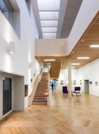 Malcom Fraser Architects; Edinburgh; The Edinburgh Center for Carbon Innovation; Dave Morris; Umbau; Erweiterung; Forschungszentrum; Bauen im Bestand
