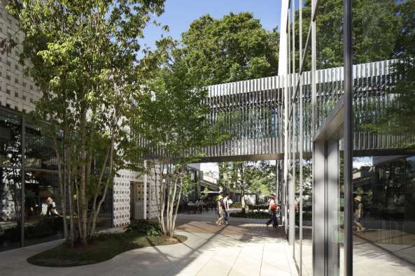 Klein Dytham architecture, Buchhandlung, Buchgesch�ft, Tokyo, Daikanyama, Tsutaya, Medienkaufhaus, Kulturkaufhaus, Pavilion, T-Store, Anjin lounge, Relieffassade, Shibuya, Nac�sa & Partners