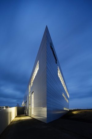 Fraunhofer-Institut fr Keramische Technologien und Systeme IKTS Hermsdorf, Gewers Pudewill, Laborbauten, Forschungsarchitektur, Keramik, Parallellogramm, Hermsdorf, Architekten Gewers und Pudewill