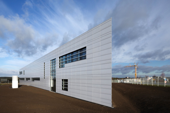 Fraunhofer-Institut fr Keramische Technologien und Systeme IKTS Hermsdorf, Gewers Pudewill, Laborbauten, Forschungsarchitektur, Keramik, Parallellogramm, Hermsdorf, Architekten Gewers und Pudewill