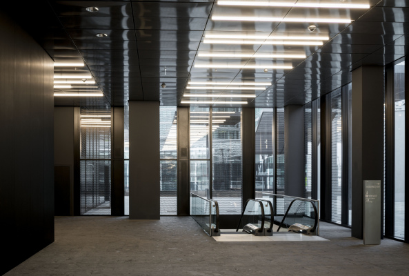 DC Tower I; Wien; Donau City; Dominique Perrault; WED; Hoffmann-Janz; Er�ffnung; Interview