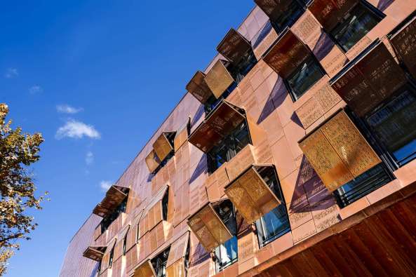 Konservatorium Claude Debussy, Paris, 17. Arrondissement, Basalt Architecture