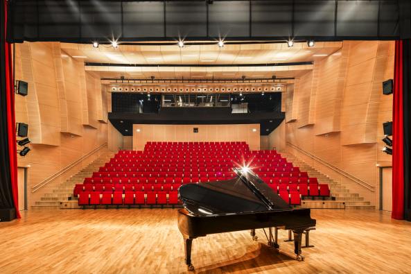 Konservatorium Claude Debussy, Paris, 17. Arrondissement, Basalt Architecture