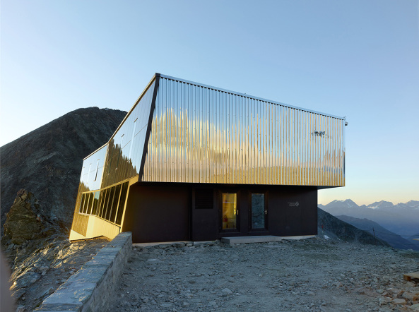 Savioz Fabrizzi, Sion, Schweiz, Berghtte, Ferienhaus, Atelier, Holz, Beton, Edelstahl