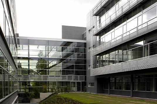 Bioinstrumentezentrum in Jena fertig