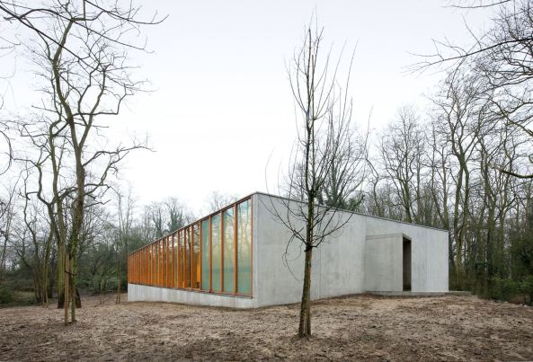 Sporthalle, URA, Yves Malysse Kiki Verbeeck, Belgien, Brüssel, Filip Dujardin, KAU Gymnasium, Wald, Glasfassade, Schulsport