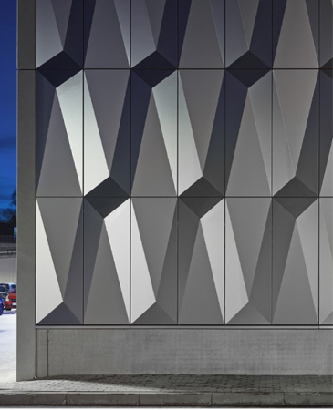 Bauhaus, Berlin, Halensee, Fassade, Baumarkt, Drive-In, Mller Reimann Architekten, Aluminiumhaut, Fachcentrum Bauhaus Berlin, Berliner Woche, Halle, Hallentragwerk, Baumarkt auf dem Kudamm, Thomas Mller und Ivan Reimann, Schaufenster, Neubau Bauhaus Fachzentrum Halensee, Kurfrstendamm / Schwarzbacher Strae