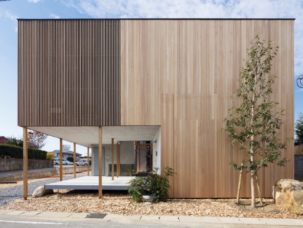 Aichi, Eureka, Dragon Court Village