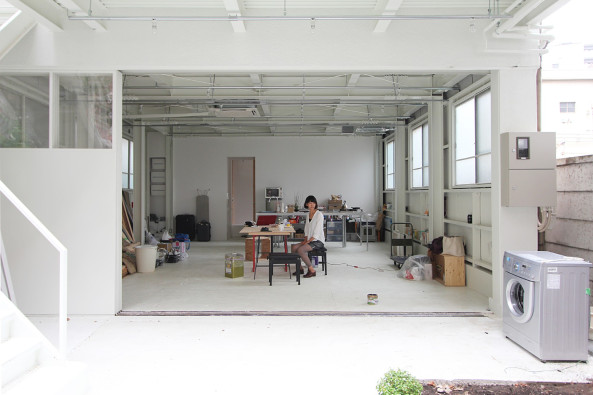 Japan, Hous for seven people, mnm Mio Tsuneyama, Baugruppe, Stahlbau, Leben und Arbeiten, Holzkonstruktion, Stahlbau, Sichtbeton, Sperrholz, Madeleine Kessler