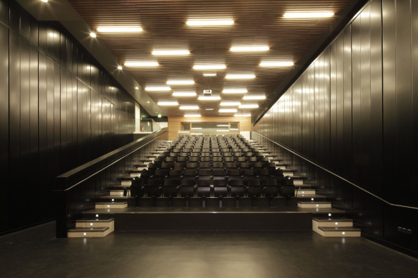 Jacques Sebbag, Bernard Guillien, Laurent Boudrillet, Thomas Dryjski, Anne Pezzoni, archi5, mas+, Glassfassade, Marsan, Mediatheque, Glasskasten, Bcherei, Bibliotheke, Mediathek, Didier Boy de la Tour, Gaston F. Bergeret