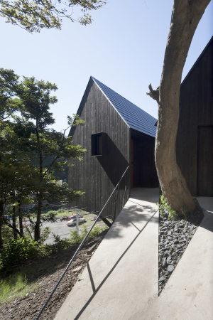 CUBO Architects, Japan, Kanagawa, Wohnen, Atelier, Studio, Holz, Beton, Zedernholz