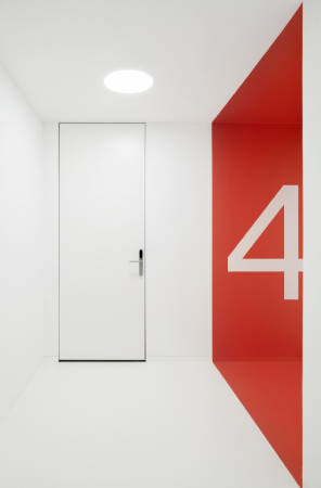 ACXT, Aitor Ortiz, Baskenland, baskisches Nationalarchiv, Archivgeb�ude, Archiv, Historical Archive of the Basque Country, Mar�a de Haro, 3, Bilbao, Archivo Hist�rico de Euskadi, Gonzalo Carro, Glasfassade, Interriodesign, Design, Spanien, Iberische Halbinsel, gefaltete Fassade, Lagerhaus, Kellergeschoss, Erdgeschoss, Rasen, B�rogeb�ude, Leser�ume, Lesesaal, Bibliothek, Arbeitsraum, Aktenschrank, bedrucktes Glas